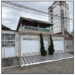 Casa com 73.71 m² de área privativa em Praia Grande/SP em Praia Grande - São Paulo