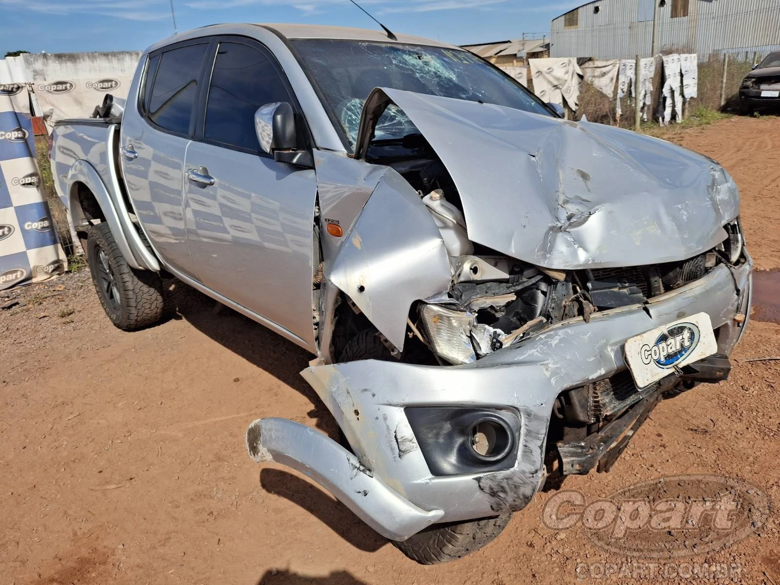 Mitsubishi L200 Triton HPE 3.2 Turbo 2008 em Cuiabá - Mato Grosso