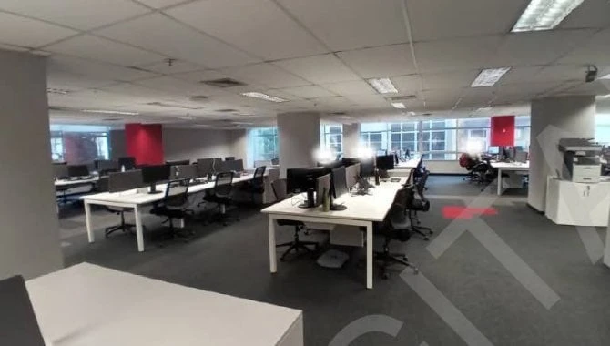 Sala Comercial em Centro do Rio de Janeiro/RJ em Rio De Janeiro - Rio de Janeiro