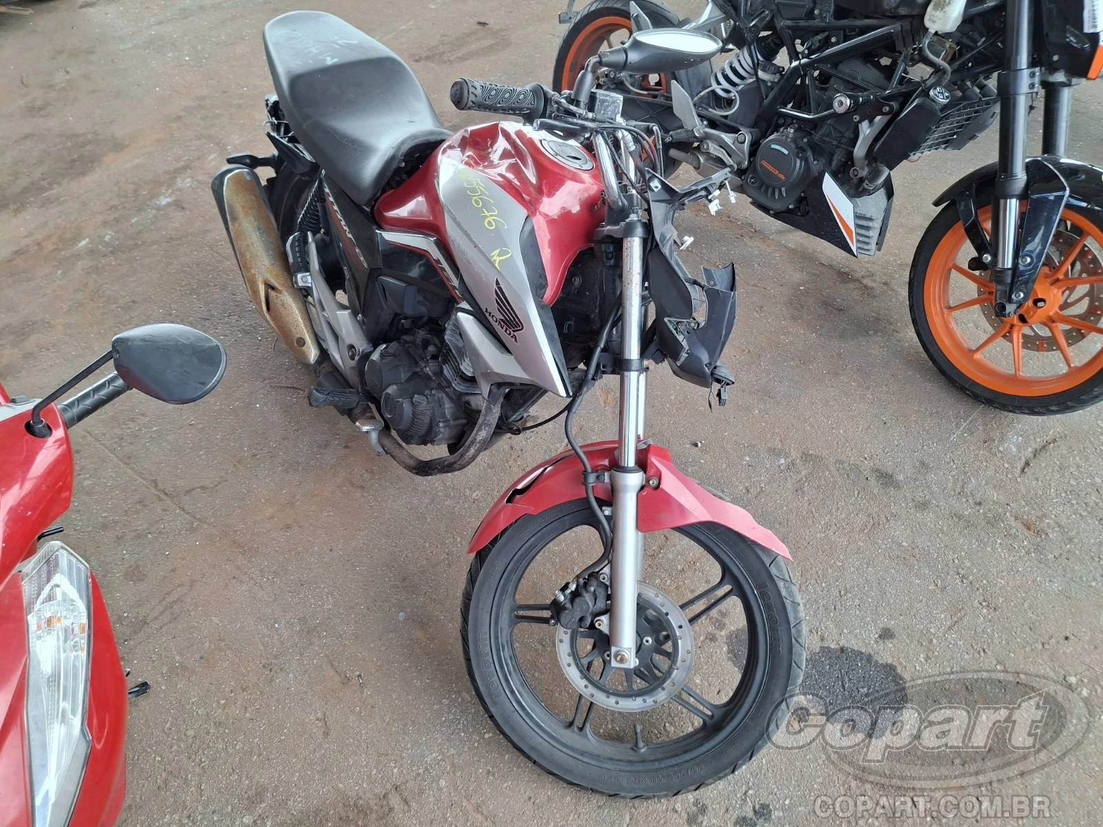 Honda CG 160 ESDi 2016 em Pirapora Do Bom Jesus - São Paulo