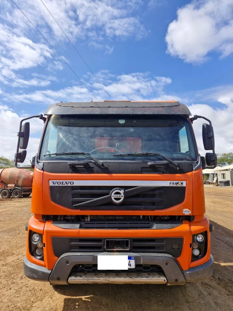 Volvo FM 480 FM 480 8x4R 2011 em Bom Jesus - Paraíba