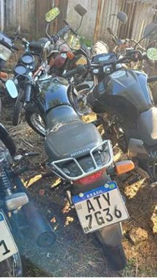 Honda CG 125 Fan KS 2011 Preto Automático em Cascavel - Paraná