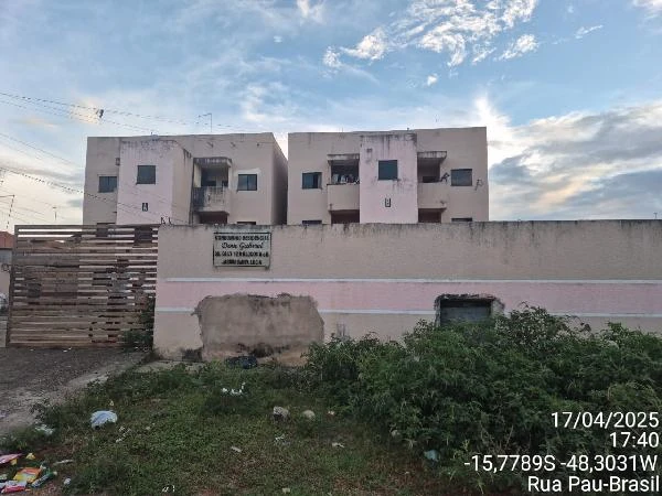 Apartamento em condomínio residencial com 2 quartos e 1 vaga em Aguas Lindas de Goiás