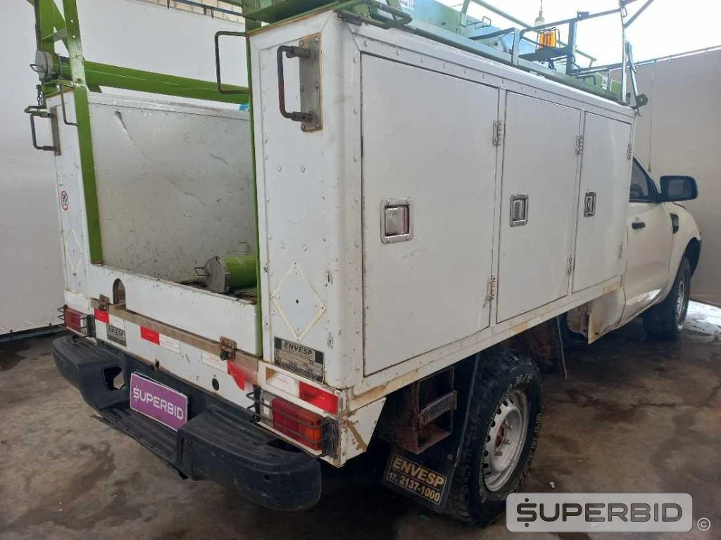 Ford Ranger XL 22C 2021/2022 em Candeias - Bahia