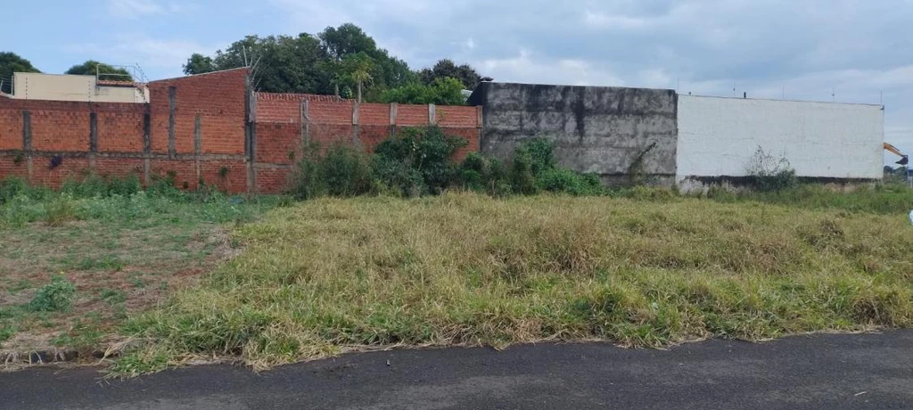 Terreno Terreno em Residencial Veneza, Paranavaí/PR em Paranavaí - Paraná