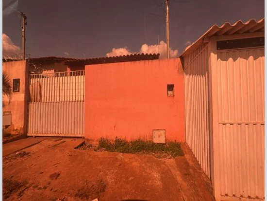 Casa em Valparaíso de Goiás/GO em Valparaíso De Goiás - Goiás