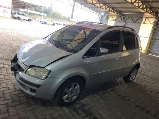 Fiat Idea HLX 2005/2006 Flex em Nova Santa Rita - Rio Grande do Sul