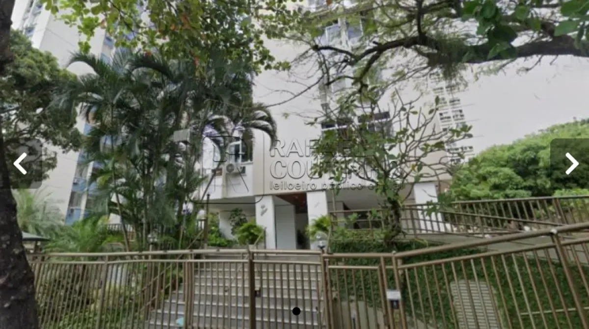 Apartamento com 3 Quartos em Leblon/RJ em Rio De Janeiro - Rio de Janeiro