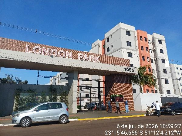 Apartamento com 2 Quartos e 1 Vaga em Londrina/PR em Londrina - Paraná