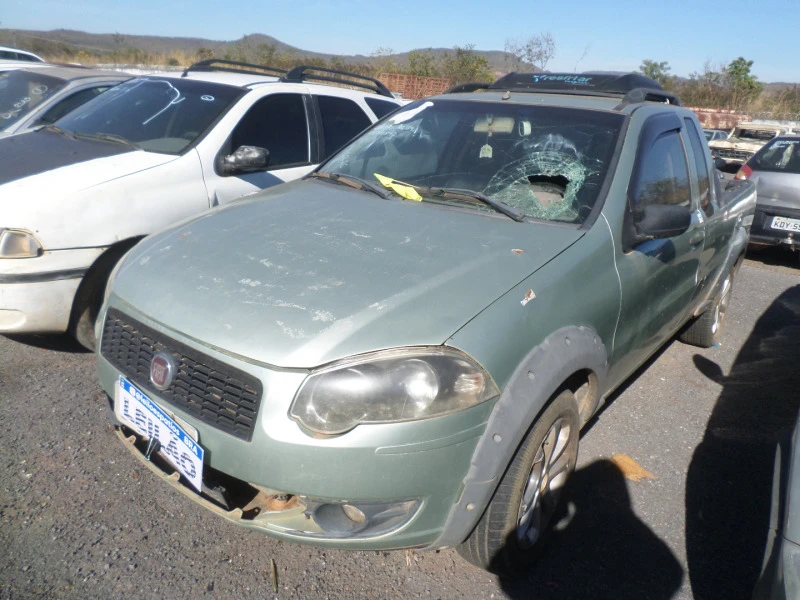 Fiat Strada Trek CE Trek CE 2009 Flex em Barreiras - Bahia