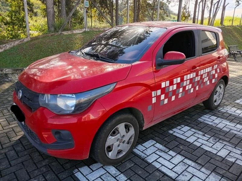 Fiat Mobi Like 2018 Manual em Itapevi - São Paulo