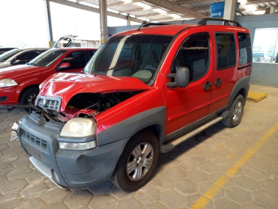 Fiat Doblo ADV 1.8 FLEX 2006/2007 Manual em Tijucas - Santa Catarina