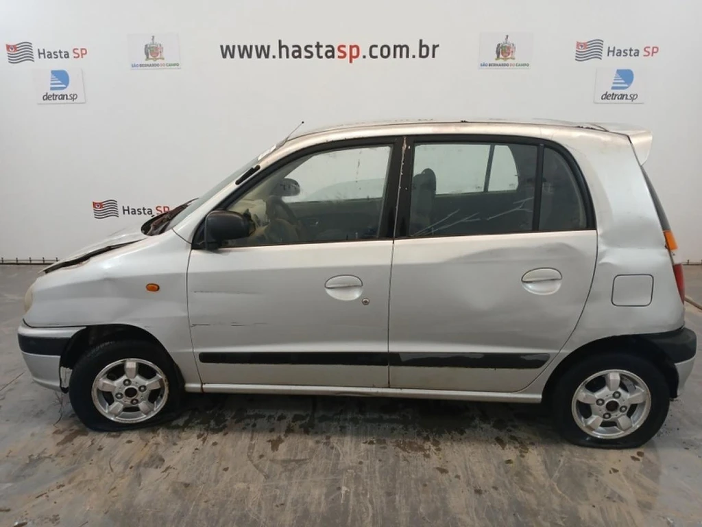Hyundai Atos 2001 Prata em Porto Feliz - São Paulo