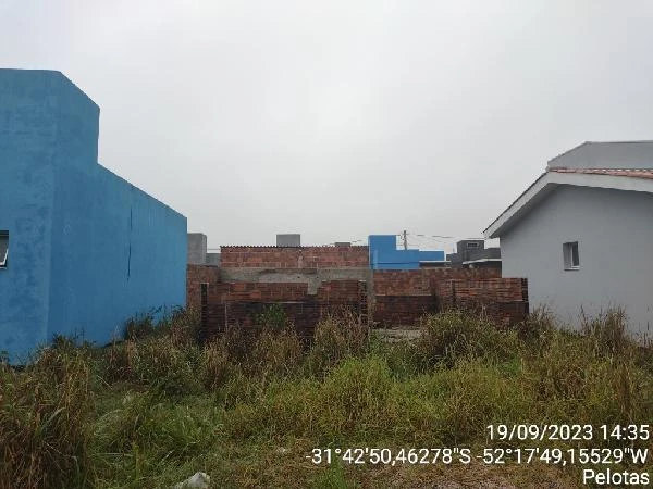 Terreno de 0,01m² em Pelotas Tres Vendas em Pelotas - Rio Grande do Sul