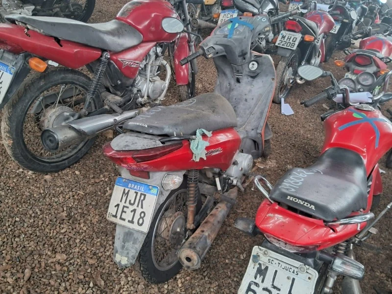 Honda Biz Biz 125 ES 2011/2012 em São José - Santa Catarina