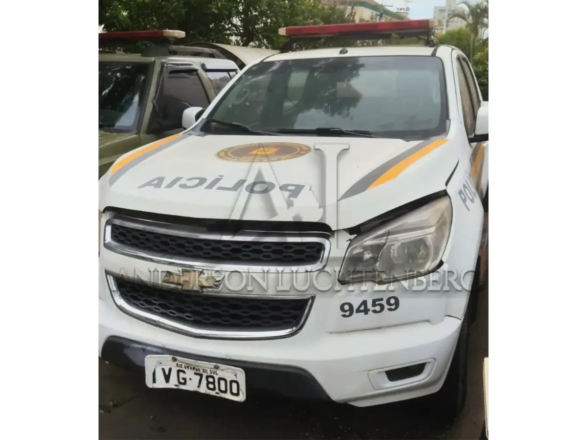 Chevrolet S10 LT FD2 2013 em Porto Alegre - Rio Grande do Sul