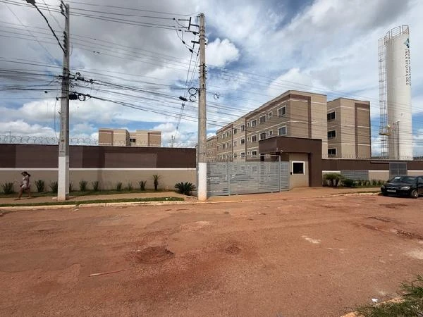 Apartamento com 2 Quartos em Águas Lindas de Goiás/GO em Aguas Lindas De Goias - Goiás