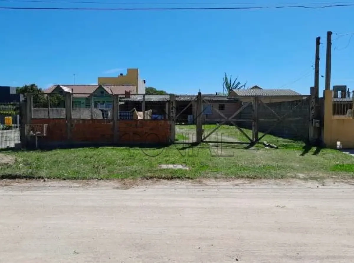 Terreno direitos e ações em Pelotas/RS em Pelotas - Rio Grande do Sul