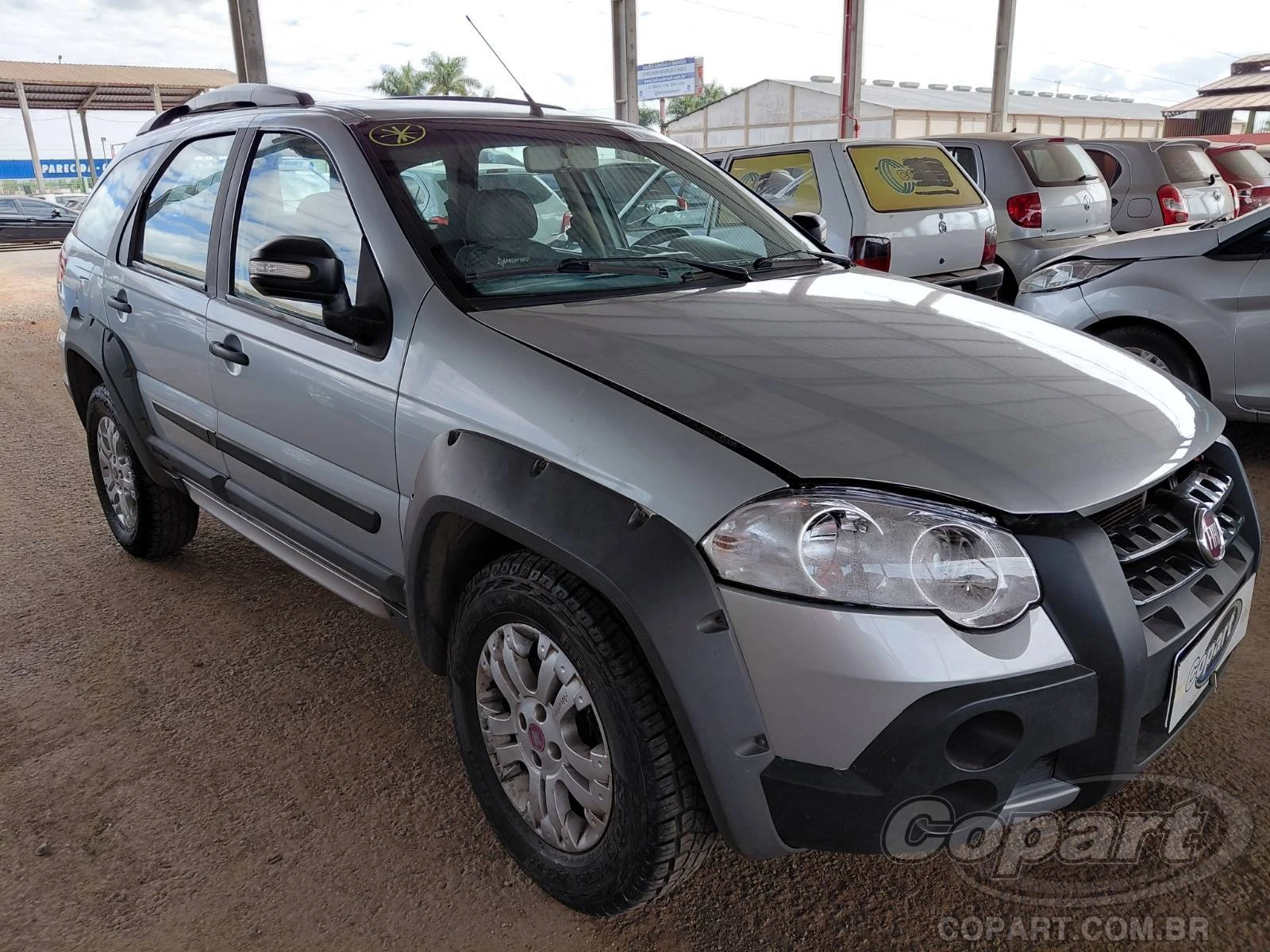 Fiat Palio Weekend Adventure Locker Dualogic 2010 1.8 Automático em Aparecida De Goiânia - Goiás