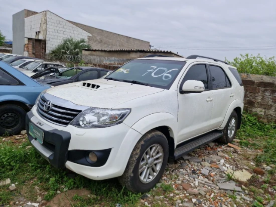 Toyota Hilux SW4 SRV4X4 2012 Automático Diesel em Porto Alegre - Rio Grande do Sul