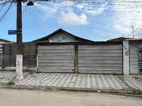 Casa com 2 Quartos em Praia Grande/SP em Praia Grande - São Paulo