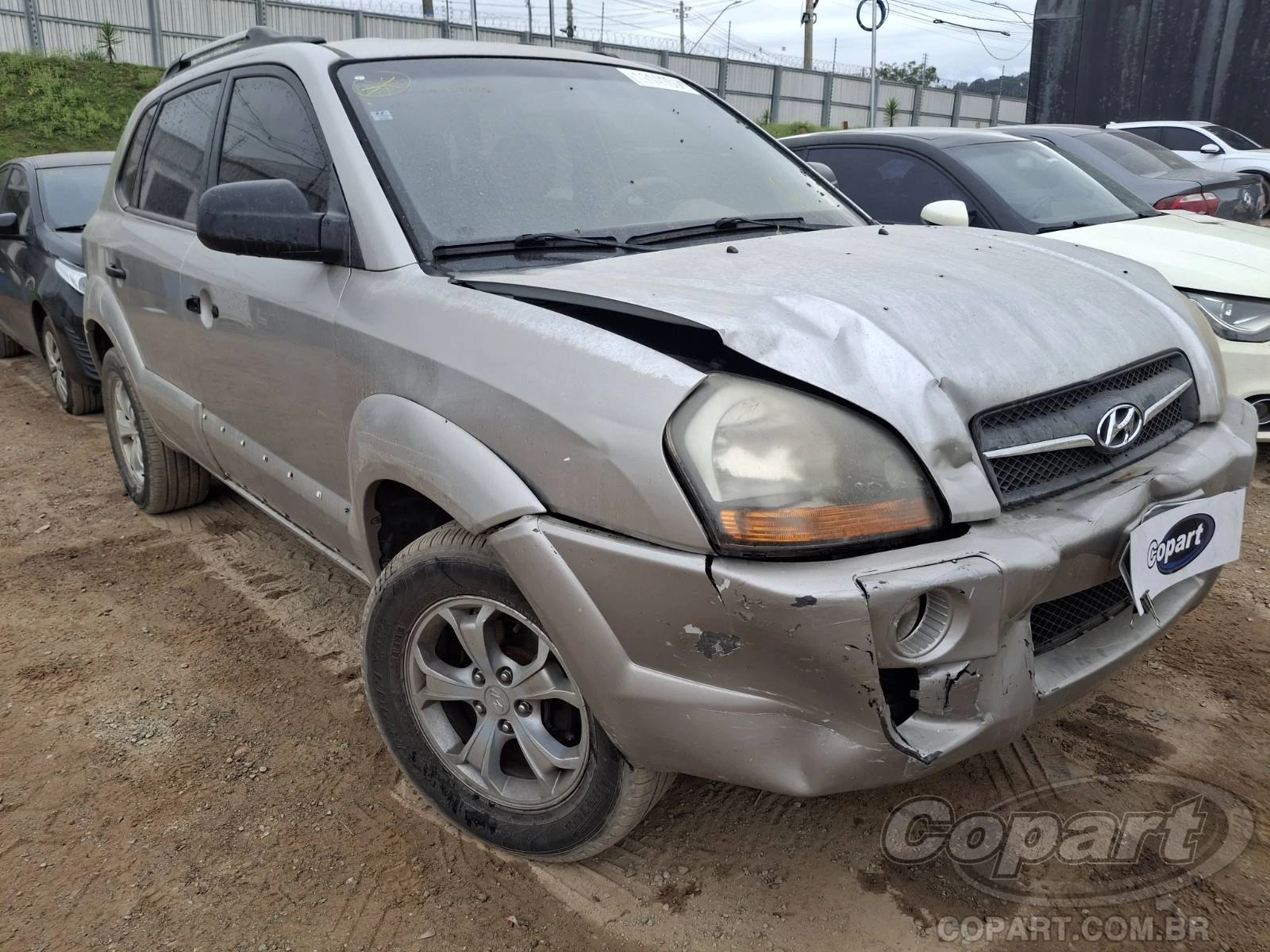 Hyundai Tucson GL 2.0 16V 2010 em Betim - Minas Gerais