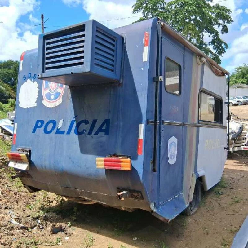 Polícia Desconhecido SUCATA APROVEITÁVEL 2003/2003 em Recife - Pernambuco