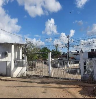 Casa com 3 Quartos em Camaragibe/PE em Camaragibe - Pernambuco
