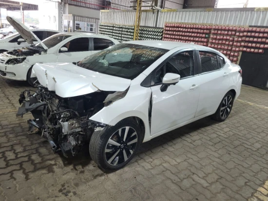 Nissan Versa EX CVT 2022 Automático em Nova Santa Rita - Rio Grande do Sul