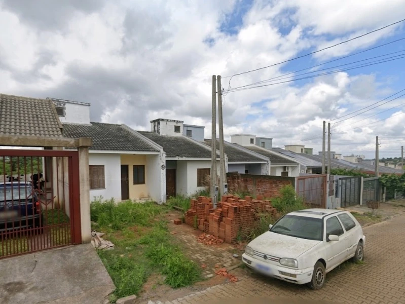 Terreno Terreno com Casa Não Averbada no Arroio da Mantiga em São Leopoldo/RS em São Leopoldo - Rio Grande do Sul