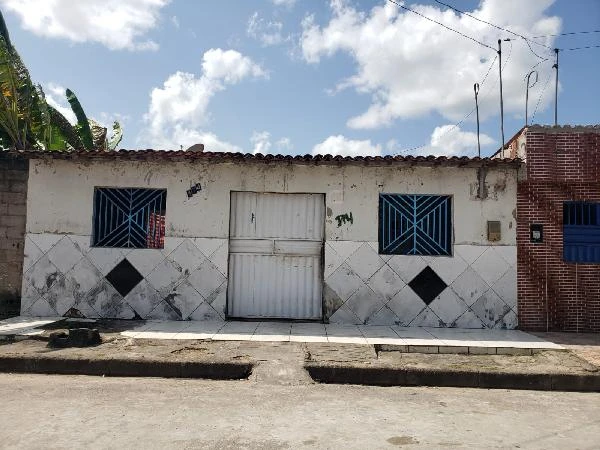 Casa com 3 Quartos em Junqueiro/AL em Junqueiro - Alagoas