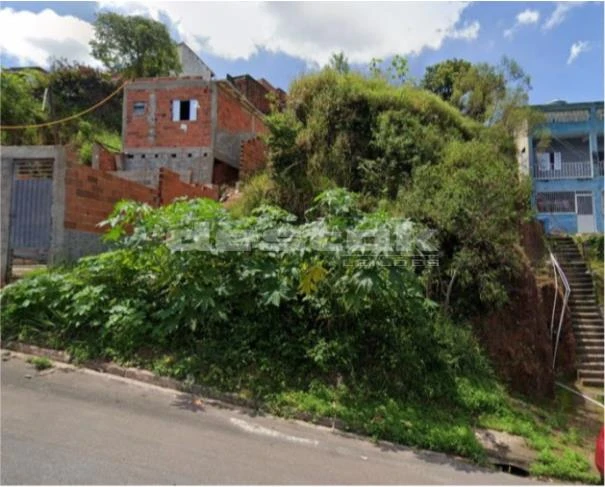 Terreno no Loteamento Residencial Itapety em Mogi das Cruzes/SP em Mogi Das Cruzes - São Paulo