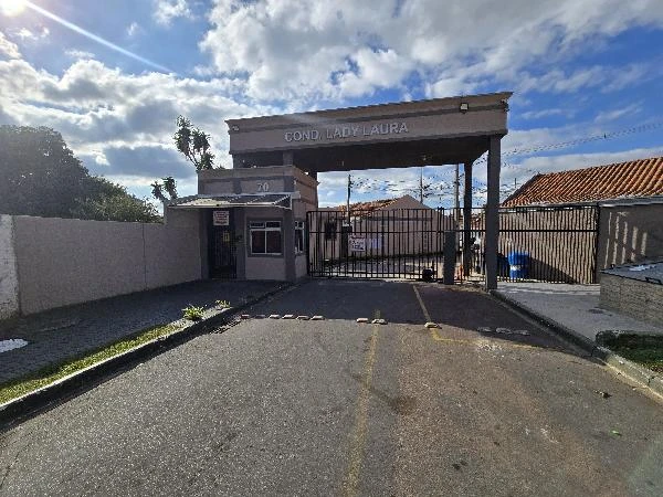 Casa com 2 Quartos em Fazenda Rio Grande/PR em Fazenda Rio Grande - Paraná