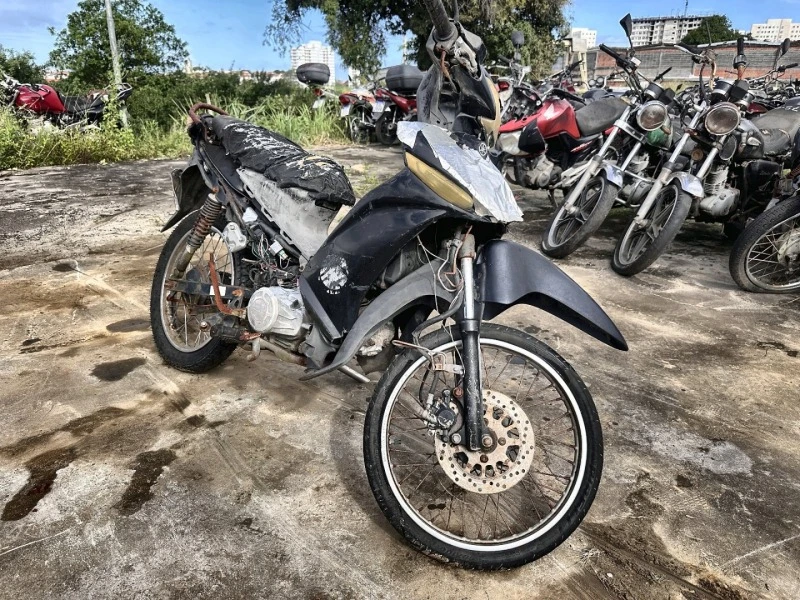 Yamaha T115 Crypton Ed 115cc em Salvador - Bahia