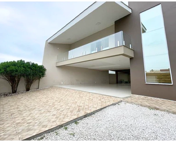 Casa com 4 Suítes em Jaraguá do Sul/SC em Jaraguá Do Sul - Santa Catarina