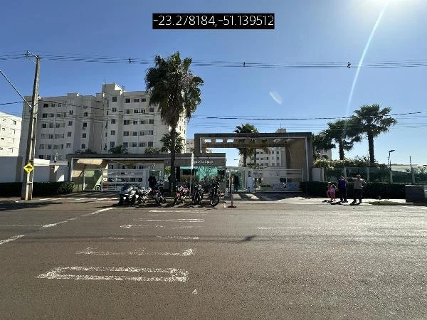 Apartamento com 2 Quartos e 1 Vaga em Londrina/PR em Londrina - Paraná