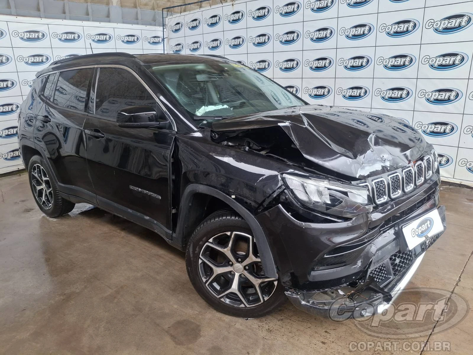 Jeep Compass Longitude 2025 1.3 Turbo em Candeias - Bahia