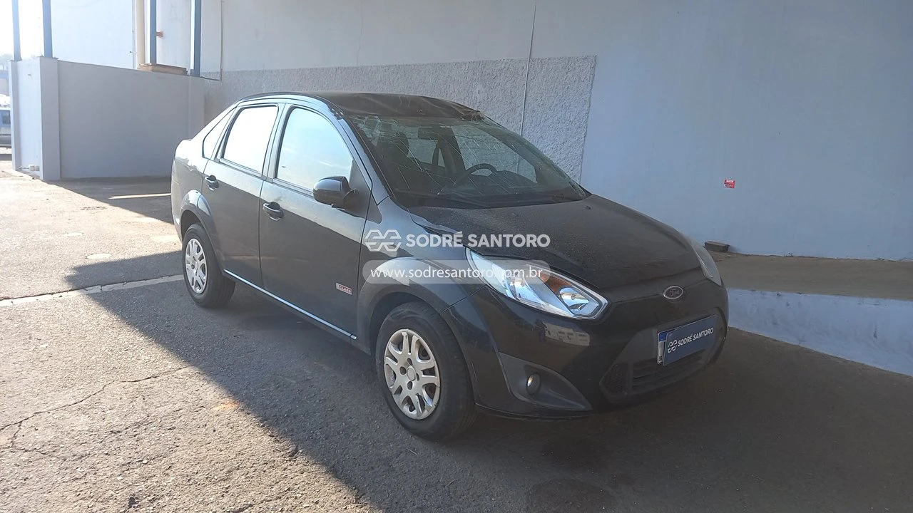 Ford Fiesta Sedan 1.6 Flex 2010/2011 em Bauru - São Paulo