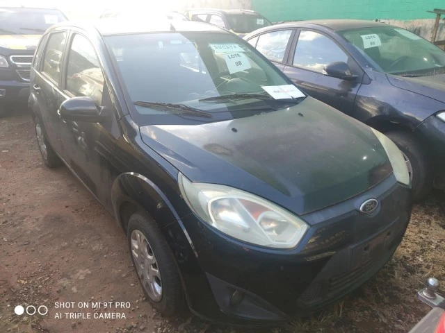 Ford Fiesta 2011 1.6 Flex Suçata