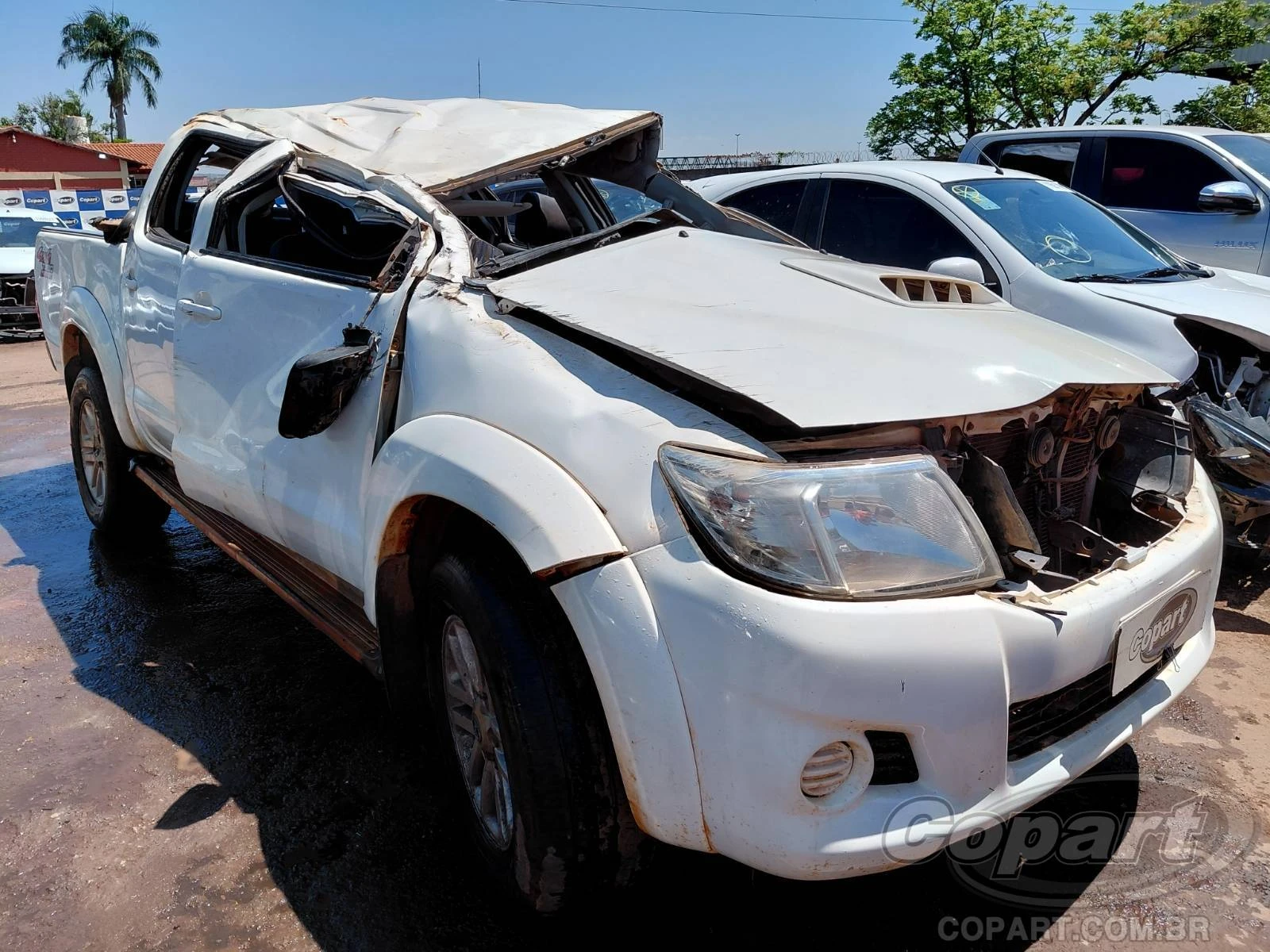 Toyota Hilux SRV 2014 3.0 D-4D Turbo em Aparecida De Goiânia - Goiás