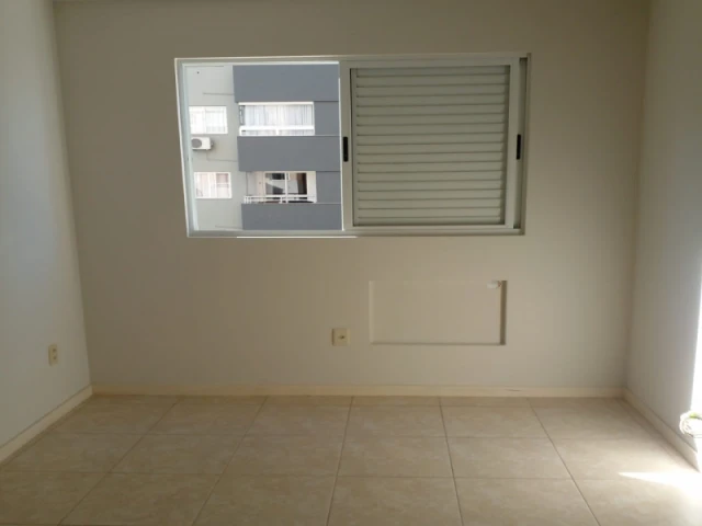 Apartamento com 1 Vaga em Criciúma/SC em Criciúma - Santa Catarina
