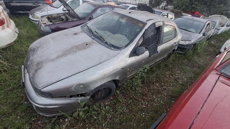 Fiat Brava SX SX 2000 Sucata em Rio Negrinho - Santa Catarina