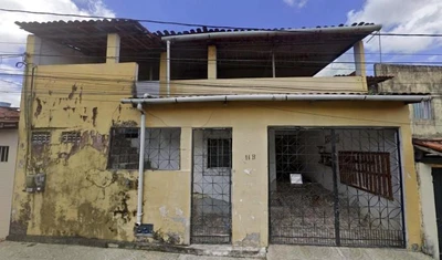 Casa com 32m² em Camaçari/BA em Camaçari - Bahia