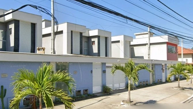 Casa com 66m² em Costazul/RJ em Rio Das Ostras - Rio de Janeiro