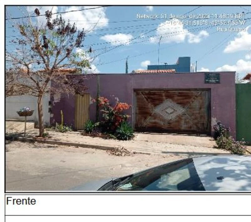 Casa com 2 Quartos em Montes Claros/MG em Montes Claros - Minas Gerais