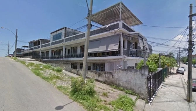 Casa em Vigário Geral, Rio de Janeiro/RJ em Rio De Janeiro - Rio de Janeiro