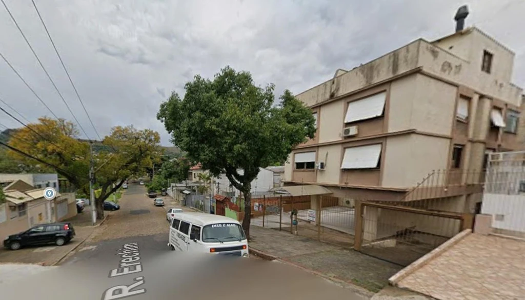 Apartamento com 39m² em Edifício Erechim, Porto Alegre/RS em Porto Alegre - Rio Grande do Sul