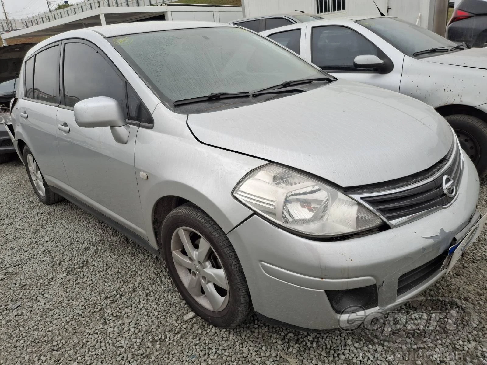 Nissan Tiida S 2012 1.8 Automático em Itaquaquecetuba - São Paulo