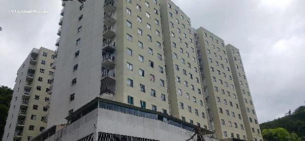 Apartamento com 2 Quartos em Juiz de Fora/MG em Juiz De Fora - Minas Gerais