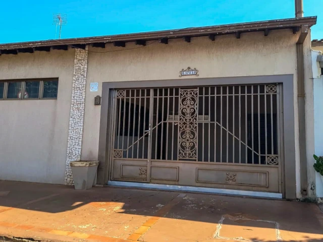 Casa com 114m² de area privativa em Sertãozinho/SP em Sertãozinho - São Paulo